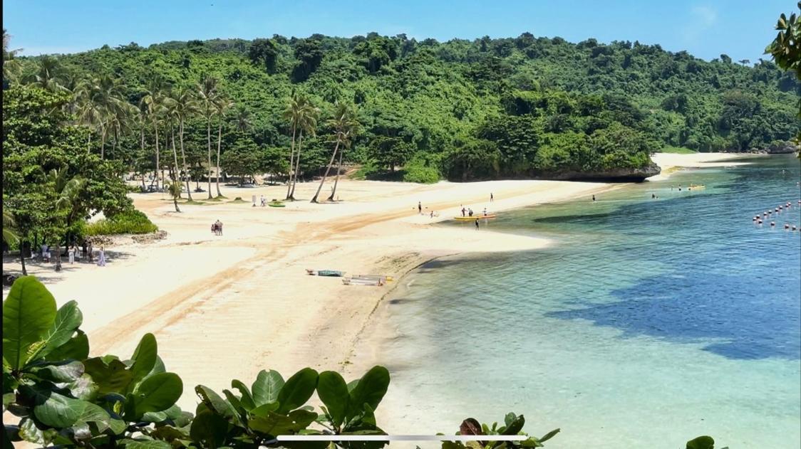 Appartamento Coral Edge @ Boracay Newcoast Yapak Esterno foto